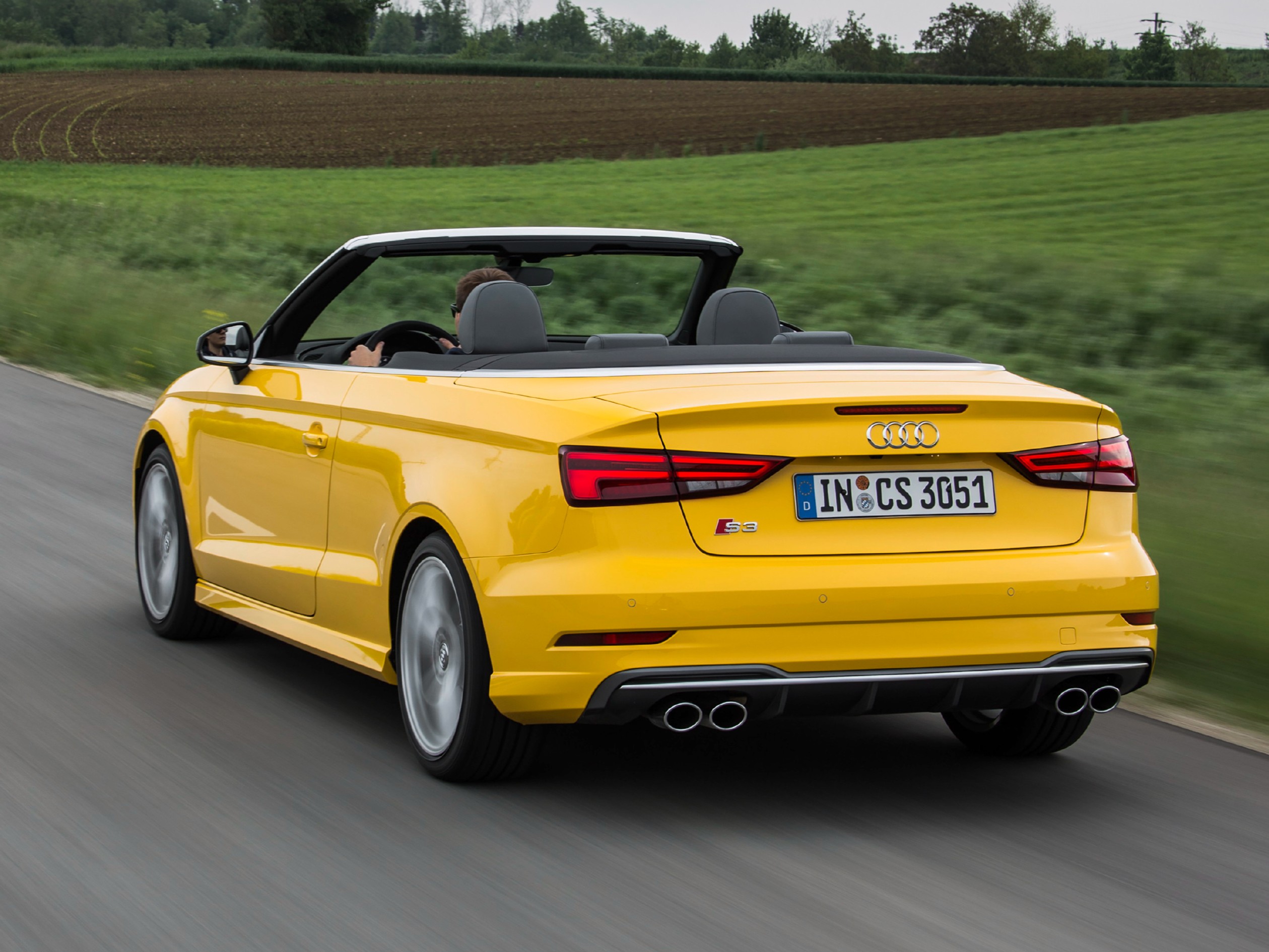 Audi S3 Cabriolet 300hp (Automatic)